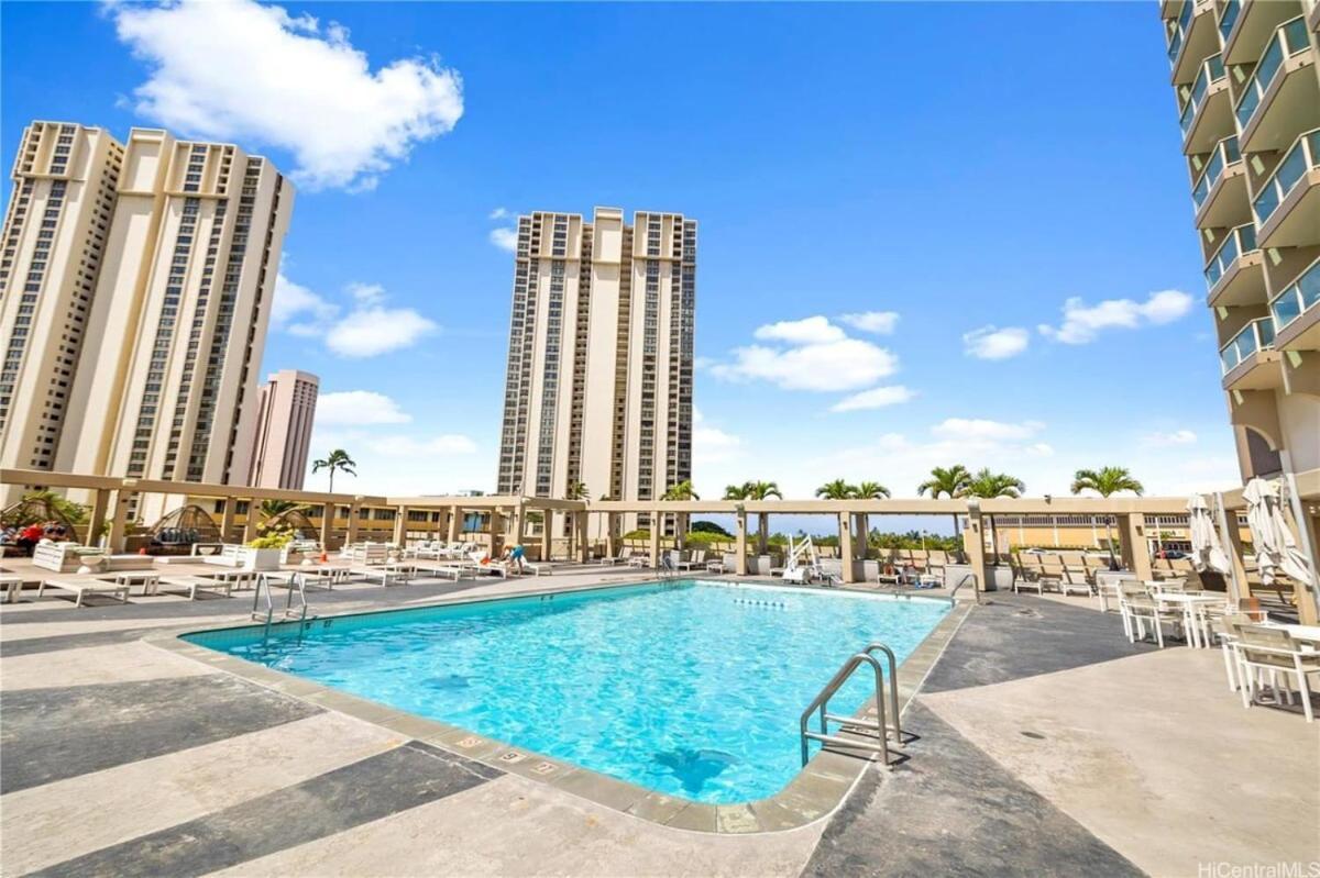 Stunning Ala Moana 1Br W Balcony & Mountain City Views 0626 Villa Honolulu Luaran gambar